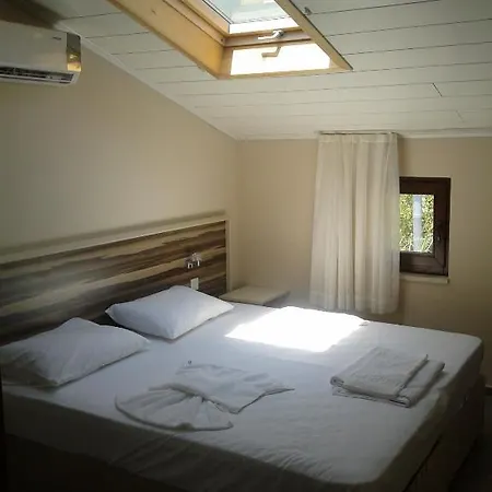 Caretta Hotel 3*