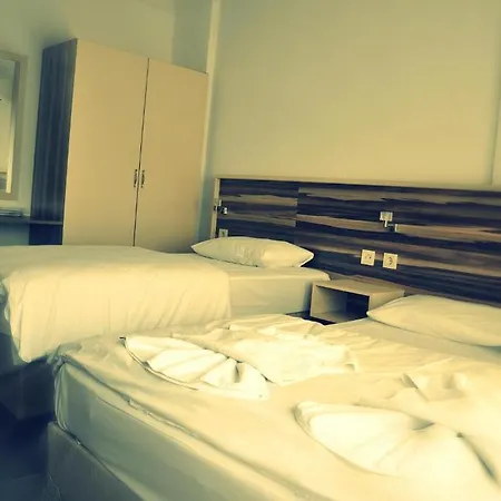 酒店 Caretta 阿奇亚卡